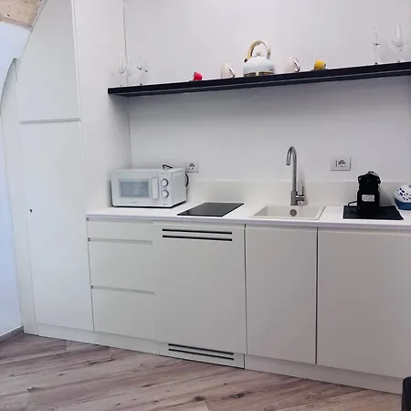 ベッド・アンド・ブレックファスト La Casa Di Toto *